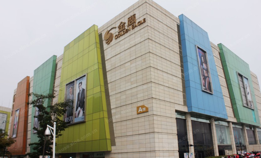 罗田金鹰奥莱城